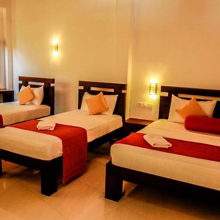 Queens Lodge Kandy Zewnętrze zdjęcie