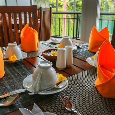 Queens Lodge Kandy Zewnętrze zdjęcie