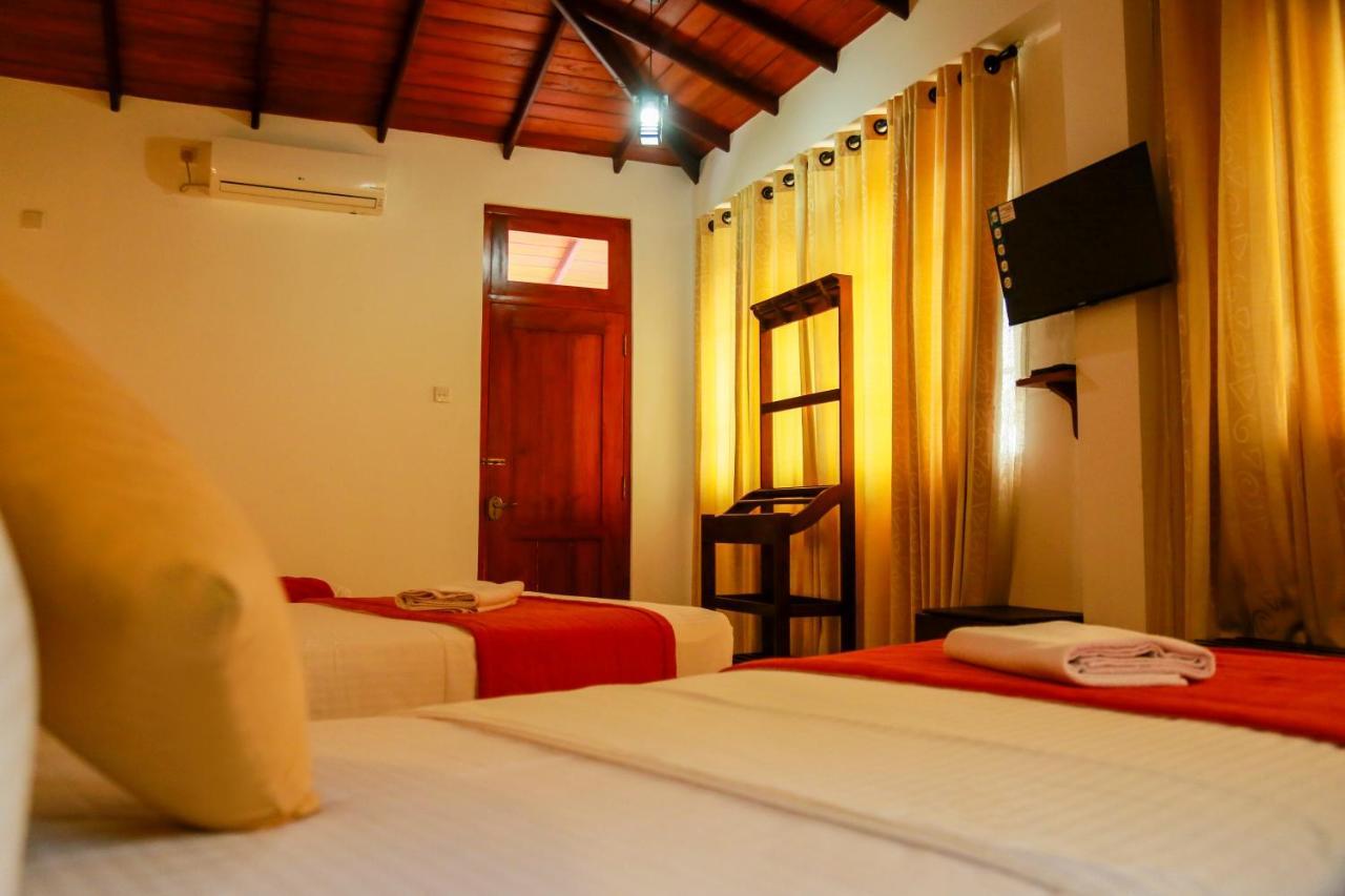 Queens Lodge Kandy Zewnętrze zdjęcie